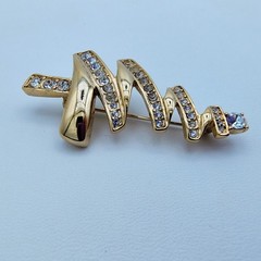 Vintage Monet Christmas Tree Brooch Gold Tone Rhinestone Abstract Holiday