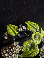 VTG HOLLYCRAFT Rhinestone Brooch Pin Earring Clip Set Green Pear *Read missing*