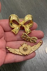 10 Vintage Gold-Tone Brooch Pins-Vail Ski-Napier ? Mark-Mustard Seed Bow-& More