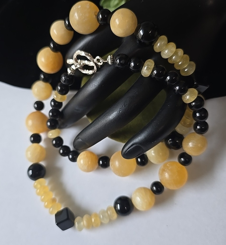 Vintage Black Onyx Yellow Quartz Beads Necklace 22″ L