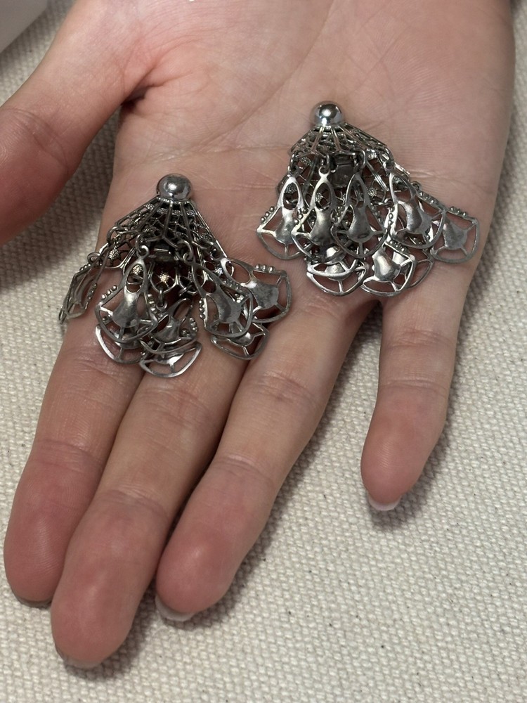 Vintage Norwegian Sølje filigree dangle clip on earrings silver tone