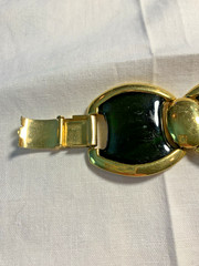 Vintage Signed Napier Black Enamel & Gold Tone Chunky Link Vintage Bracelet 8″