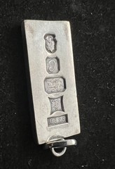 925 Sterling Silver Ingot Queen Elizabeth 1977 Jubilee Hallmark Pendant Vntg