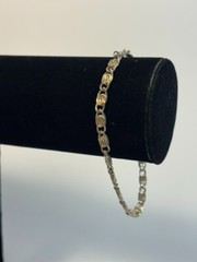 Vintage Bracelet Silver Tone Delicate Metalwork Links 7 inch