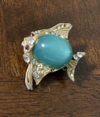 Vintage Brooch Set of 2 Fish Gold Tone Green Rhinestone Cabochon Moon glow