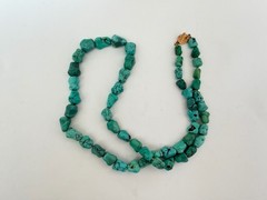 vintage necklace genuine turquoise nuggets paired with a 14K gold clasp 23” B5