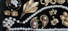 Goldtone Faux Pearl Jewelry Lot Trifari Japan Signed Pieces Brooch Earrings E30
