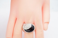 Vintage Sterling Silver 925 Black Onyx CZ Ring Size 7.5