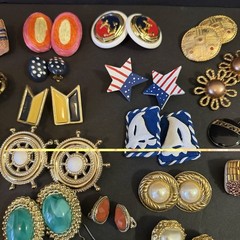 Vintage Costume Jewelry Earrings 80s 90s Y2K Pierced Clip Chunky Retro Lot 56x