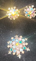 Vintage Screwback Earrings Brooch Pin Set Colorful Bead Jewel Snowflakes