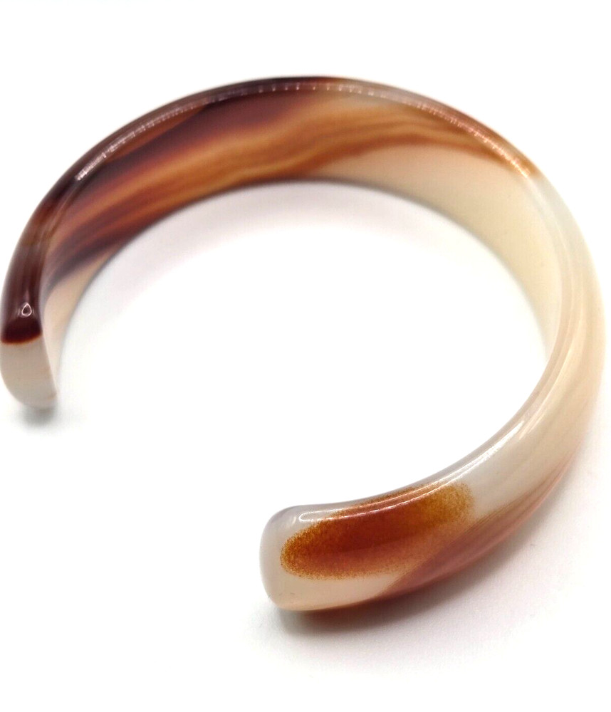 Vintage Natural Agate Cuff Bracelet in beautiful Satin Box 33g 6 inches
