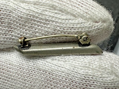 3 UNIQUE VINTAGE LINGERIE PINS: SILVER TONE + SHELL, GOLD & BLACK, GOLD M212