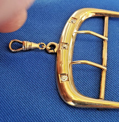 Original EARTH MINED DIAMOND Vintage Deco Pendant SOLID 14K GOLD Buckle 5.18 gr
