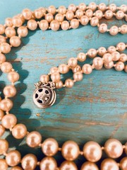 Vintage Champagne Glass Pearls Sterling Silver Clasp Graduating 3-Row Necklace