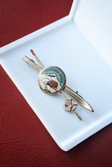 Vintage Silver Tone Enamel KREUZECK Ski Souvenir Pin Skis Poles Bavaria Germany