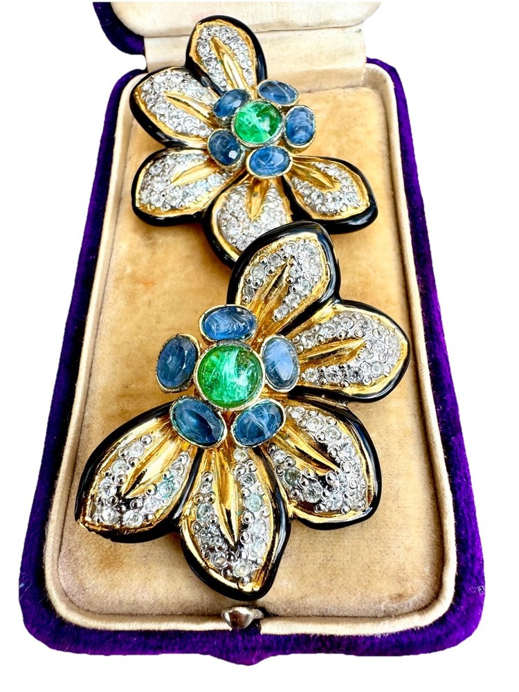 Vogue Bijoux Couture Poured Glass Enamel Floral Clip Earrings Rare Runway Style