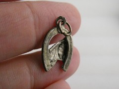 Vintage Unmarked Sterling Silver Horse Horseshoe Lucky Charm Pendant 1.2g .75 In