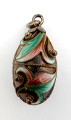 VINTAGE .925 STERLING SILVER OVAL HAND-PAINTED EGG PENDANT, MADE IN RUSSIA