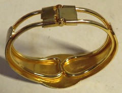 Cloisonné Flower Butterfly Bangle Bracelet Women’s 7.75” Enamel Vintage Style