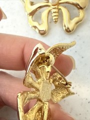 Vtg SIGNED AAI Gold Tone Faux Pearl Butterfly & Flower Brooch Pin 2 Set