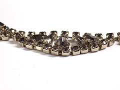 Vintage Weiss Choker Necklace Silver-tone Smoky Gray Rhinestones 14.5″ Hook