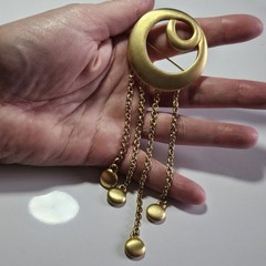 Tona Jewelry Signed Gold Design Swirl Brooch 4 Charms Dangling from 4 Chains