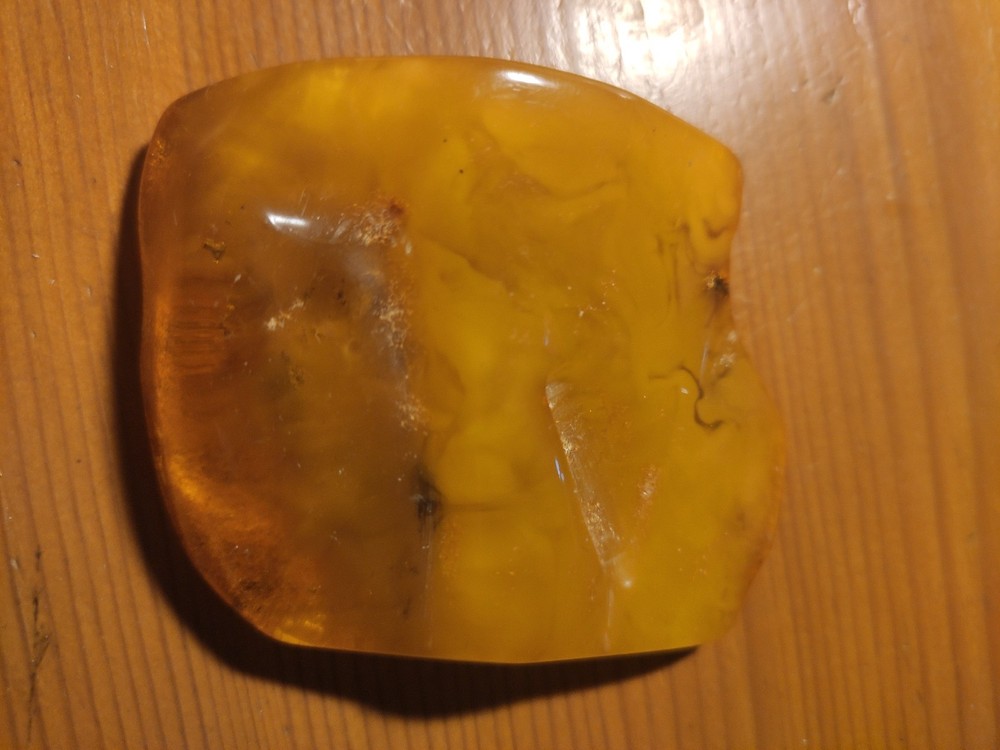 NATURAL OLD ANTIQUE BALTIC AMBER stone 36.8 gr