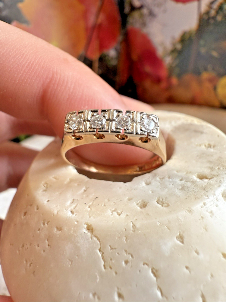 Ladies ESTATE 18k Yellow Gold NATURAL Round Cut Diamond ANTIQUE Ring band