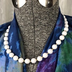 Vintage Monet Signed Jewelry Beaded Choker Necklace Classic White With Gold Tone
