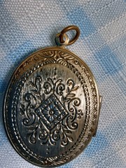 VTG Photo Locket Pendant Silver Tone Floral Motif Victorian Scroll~NO Necklace