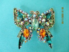 VINTAGE Julian Green Topaz & AND CLEAR RHINESTONE FIGURAL BUTTERFLY BROOCH 2”
