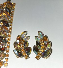 Vintage Juliana Aurora Borealis Goldtone Topaz Amber Bracelet & Earrings Set