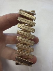 Vintage 1970’s Gold tone Expandable Stretch Textured Bar Link Metal Bracelet