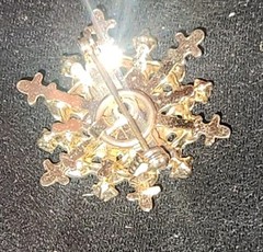 Vintage Screwback Earrings Brooch Pin Set Colorful Bead Jewel Snowflakes
