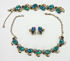 SCHIAPARELLI Parure Iridescent Peacock Blue Molded Cabochons or Lava Stones