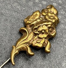Antique Art Nouveau Butterfly Floral Victorian Repousse Gold Tone Stick Pin