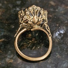 VTG RING Gold Wash Blue Glass Sapphire Cocktail Dome Sz 8.5