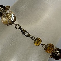 Glass Bead Bracelet Antique Gold Tone Yellow Red Faceted Surface Coated 7.25