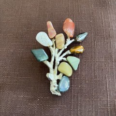 Vtg 1970s Silver Tone Tree Brooch/Branches w/multi-colored polished stones