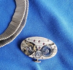 Original EARTH MINED DIAMOND ART Deco Ladies Watch Vintage Solid PLATINUM Case