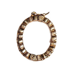 Vintage Textured Gold Tone Oval Holder Scarf Ring Clip Handkerchief 1″ Retro GUC