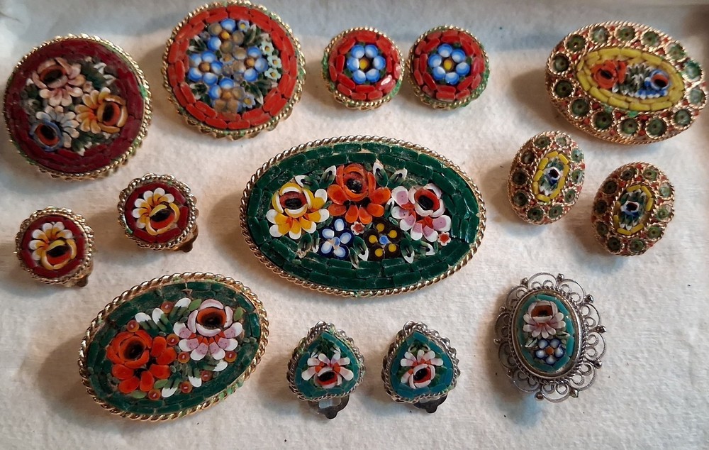 VTG/Antique 14pc Micro Mosaic Jewelry Mix Brooches & Earrings Gold/Silver Toned