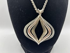 Luca Razza 1970s Vintage Pendant Necklace Silver Tone Signed Rare