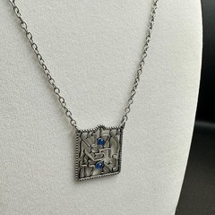Vintage Rhinestone Silver-Tone Fashion Rare Filigree Square Pendant Necklace