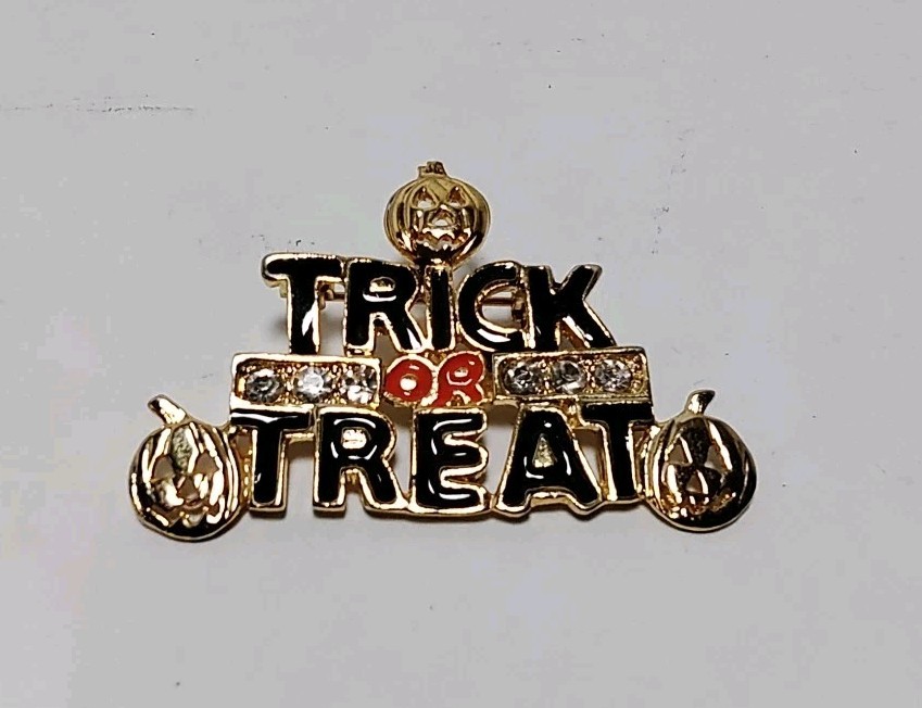 Lovely Trick or Treat Pumpkin Jack-O-Lantern Rhinestones Brooch Vintage 1980’s