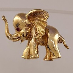 Vintage 14k Elephant Brooch with Red Eyes. High Polish and Textured. 4.8 Grams.
