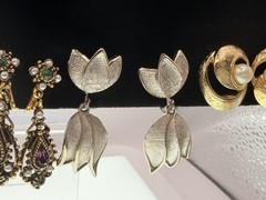 Vintage Clip On & Screw Back Earring Lot 9 Pairs Trifari Lisner Star Signed