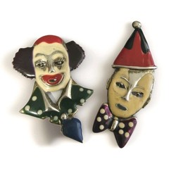 Lot Of 5 Vintage Clown Pin Back Brooches Circus Painted Metal 1 Articulated