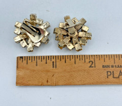 VTG Unsigned AB Rhinestone beaded Flower tiered brooch/earrings set mid century
