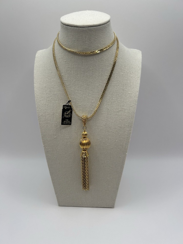 Medici Artistry Collection Gold Tone Tassel Pendant Necklace NWT 24” Vintage